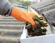 Professional Gutter Cleaning Oakleigh – Maintain Safety and Dryness for Your Home