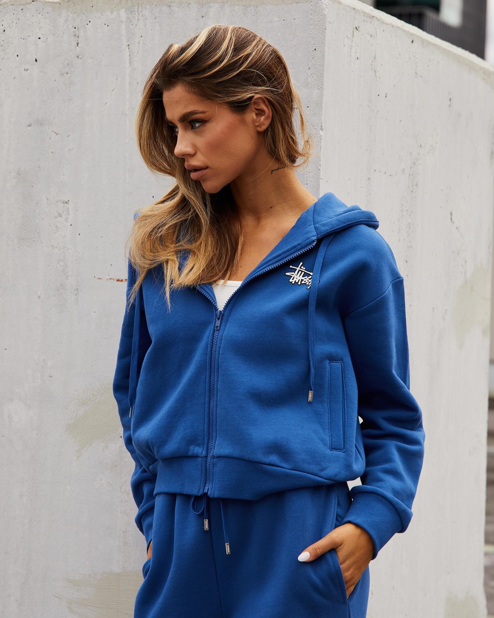 Winter Vacation in Hamburg: Streetwear Meets Style in the Port City